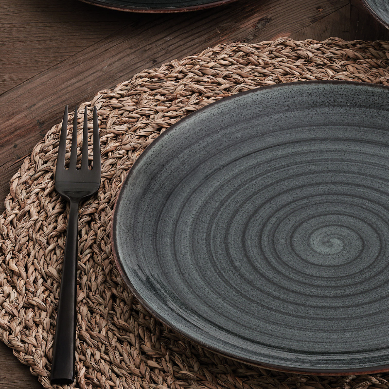 Anthracite Coupe Plate
